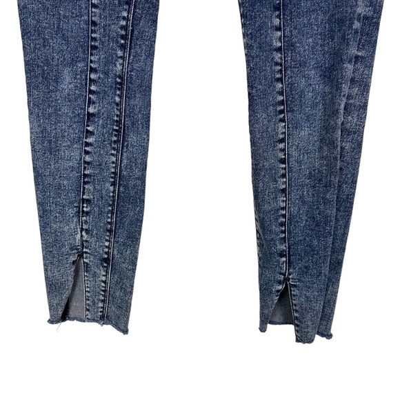 Asos Ridley Jeans 26 Blue With Front Split Seam And Vent Hem - Picture 4 of 11